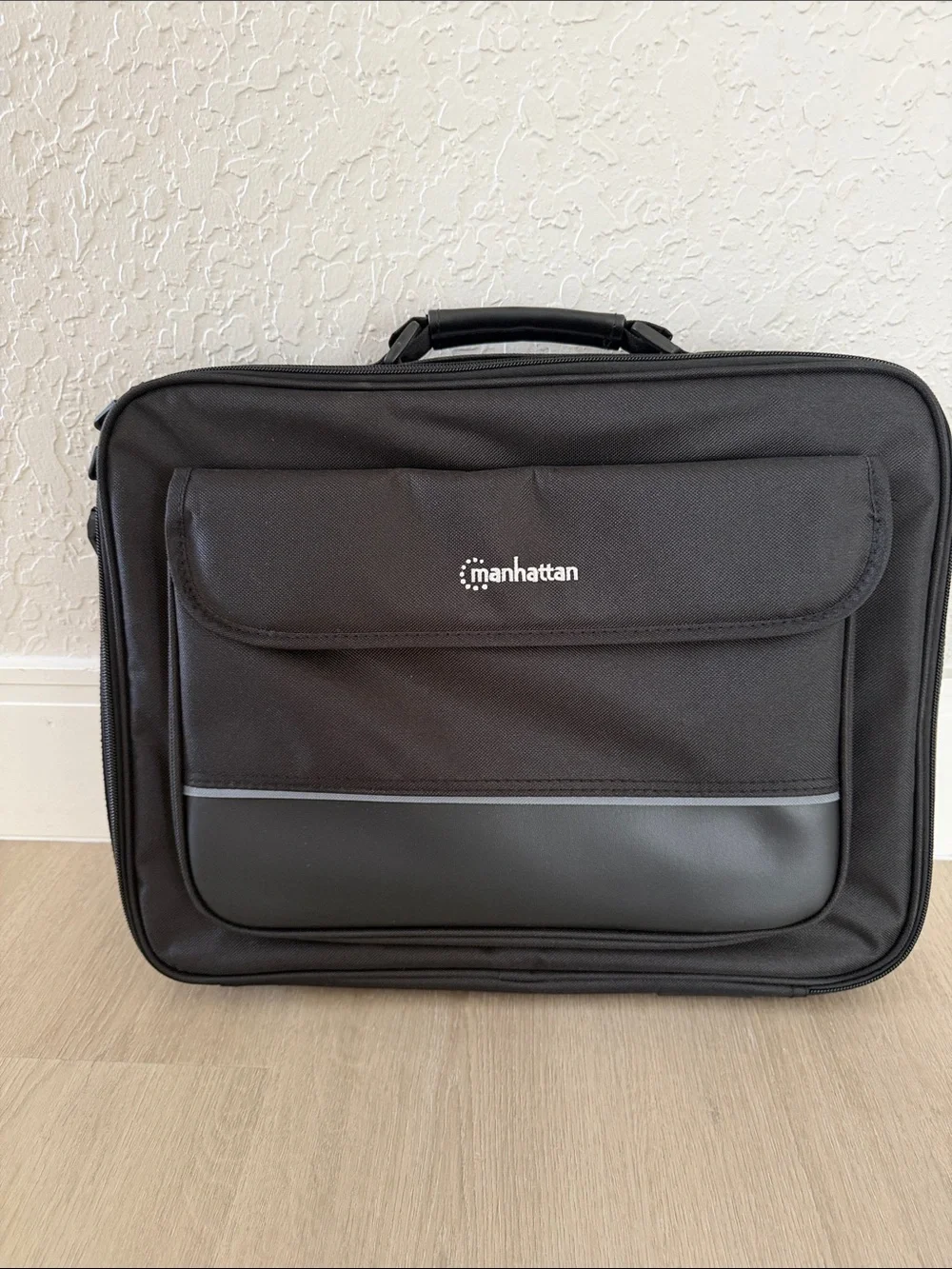 New Black stylish Laptop Briefcase - Black